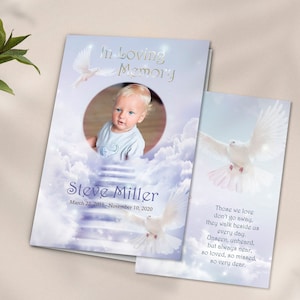 Modelo de programa funerário de bebê ou criança, em memória amorosa de filho, filha, criança perdida, bebê perdido, modelo de funeral memorial para menino, menina