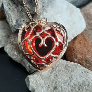 Legend of Zelda heart container necklace, Zelda heart necklace, The Legend of Zelda pendant necklace, Zelda fan gift