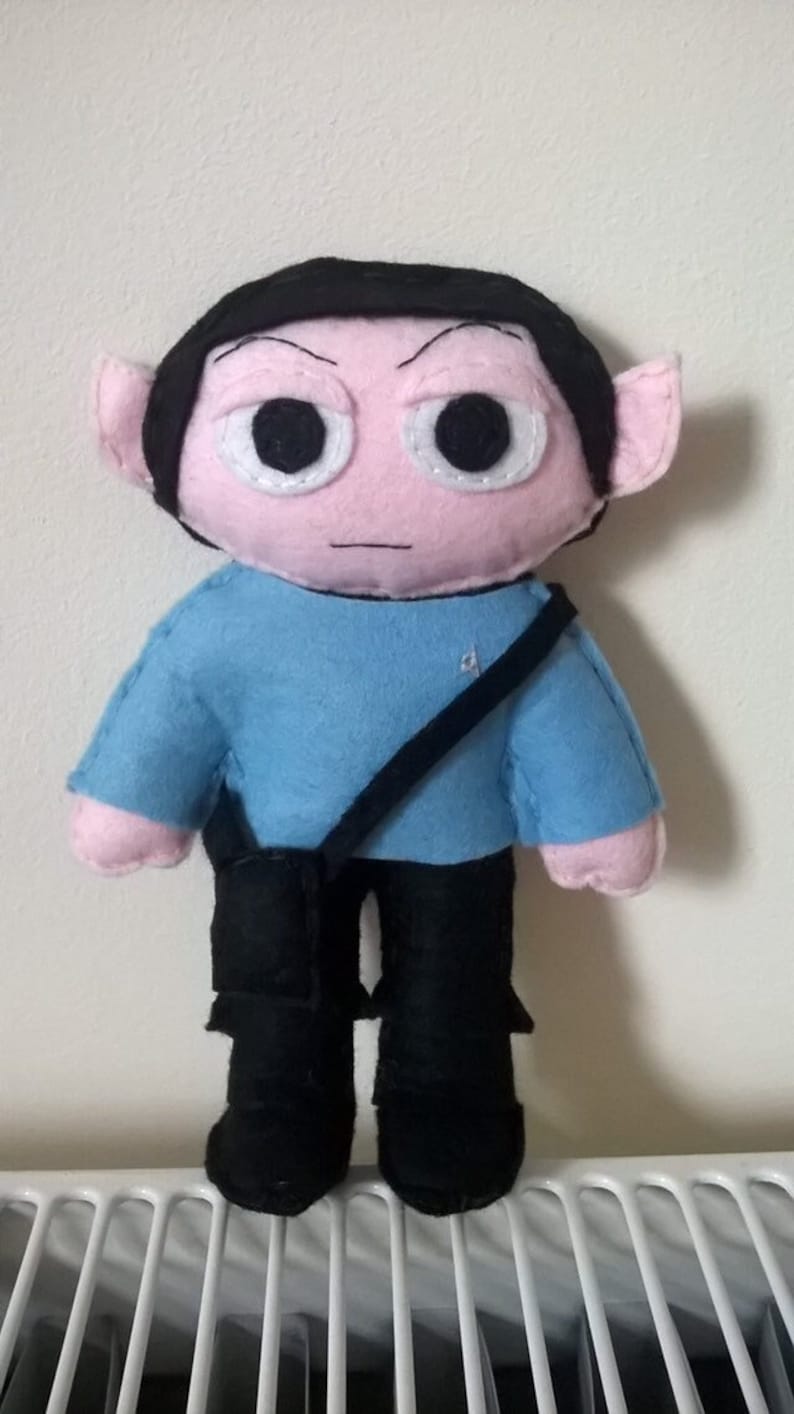 spock cushion