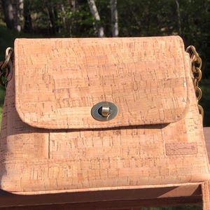Cork Crossbody in natural
