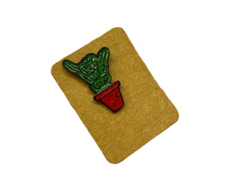 Cactus Pin,Enamel pin badge,Cactus Enamel Pin,Cactus Lapel Pin,gift for succulent lovers