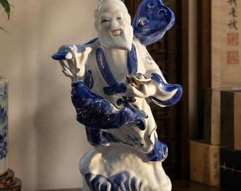 Vintage Chinese Fisherman 7.25" Porcelain
