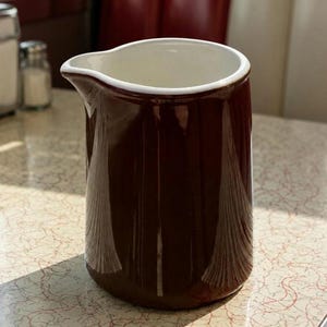 Vintage Hall Pottery 383 1/2 Gräddkanna