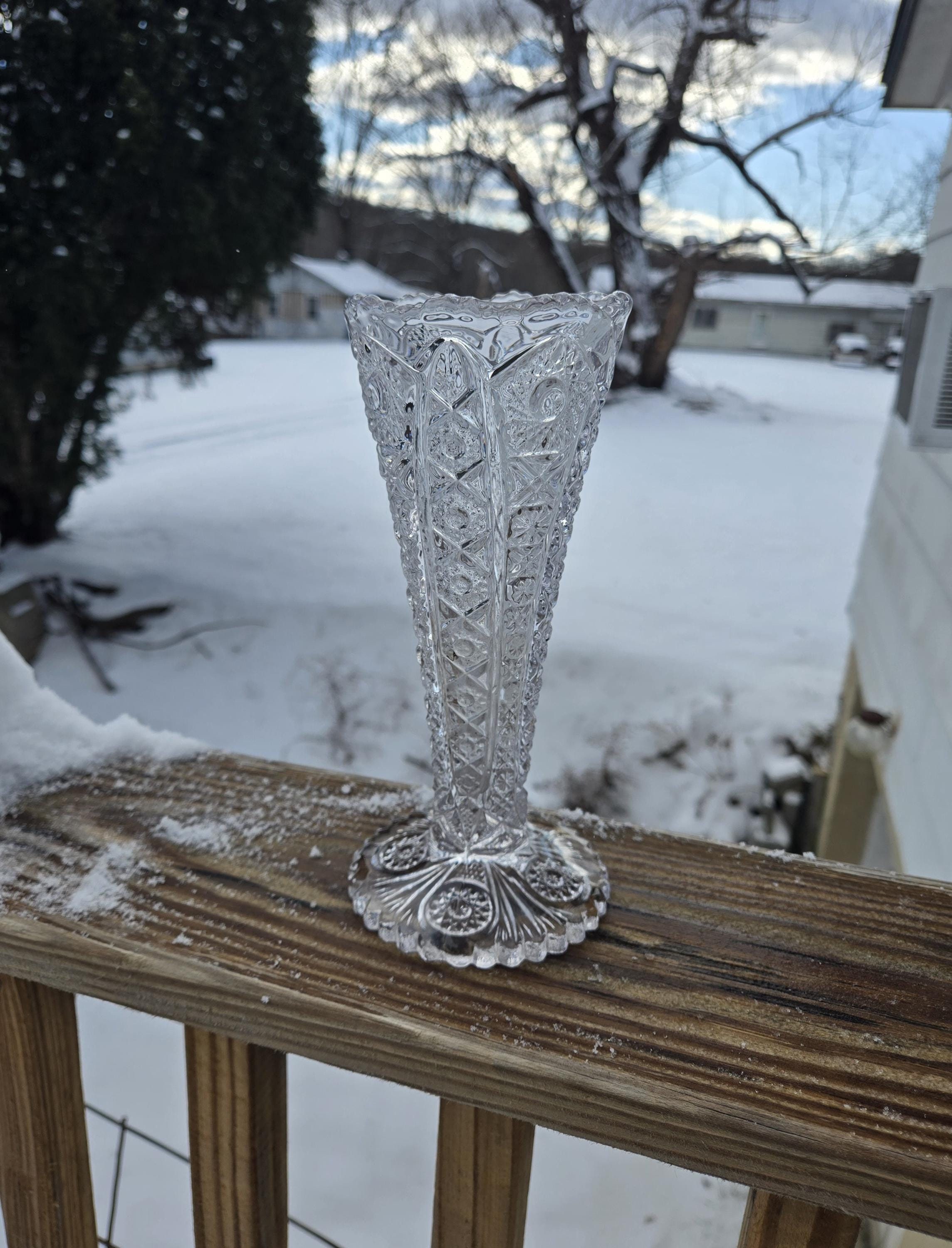 Antique Imperial Glass Clear Daisey Button Pattern 8" Pedestal Foot Tapered Vase