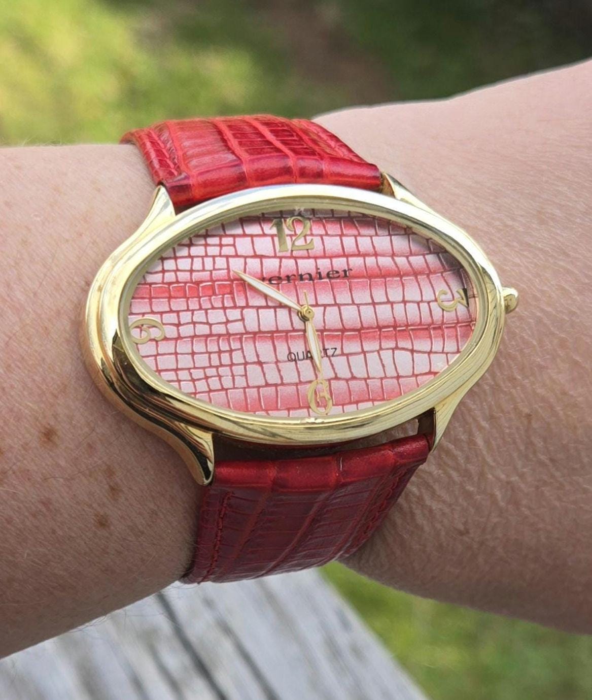 Vernier Women\'s Watch with Red Leather Strap Vernier Square Silver/Rhinestone Square Red leather strap  main image 3