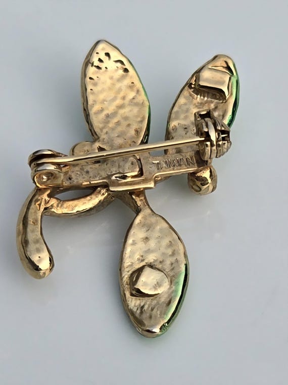 Vintage Brooch Made in Taiwan - image 4