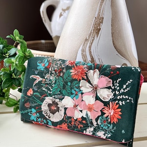 Carteira de tecido triplo com estampa floral bonita, carteira organizacional, carteira de tecido feita à mão, bolsos para cartão de crédito, bolsos para notas, fecho magnético