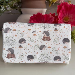 Hedgehogs Cute Fabric Women's Tri-Fold Wallet, Organizational, Zipped Pouch, Credit Card Pockets, Bill Pockets, Snap Closure
