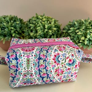 Pretty Floral Boxy Zip Pouch - Storage Bag, Makeup Bag, Cosmetic Bag, Travel Bag, Gifts for Her