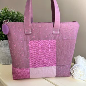 Lavender Patchwork Lunch Bag | Quilted Insulated Tote with Zipper & Charm | Handmade Trendy Fabric Lunchbox | On-the-Go Work Bag
