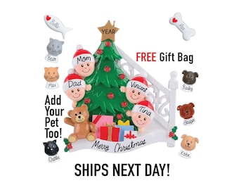 2025 Personalized Family Christmas Ornaments - Gift Custom Family with Pet Dog Cat Grandkids Stairs Family 2 3 4 5 6 7 8 9 10 11 12 People