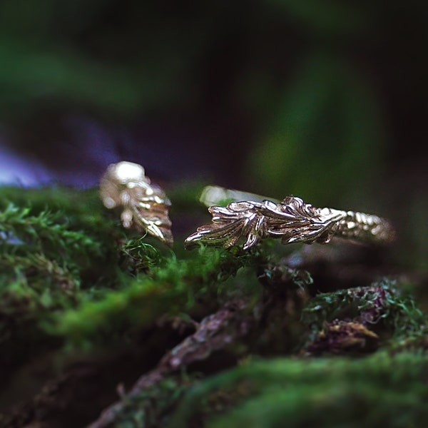 READY TO SHIP - Size 10.5 - Sample Sale of Bark Branch and Leaf Contour Crown Wedding Stacking Ring in Brass