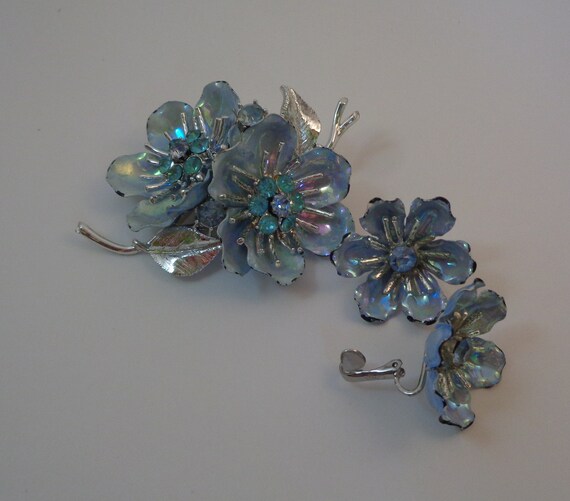 1940s Coro Silver Tone, Rhinestone, Enamel Floral… - image 2