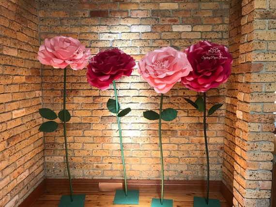ROSE BUD paper flower template (one piece rose) and video tutorial –  PaperProTutorials
