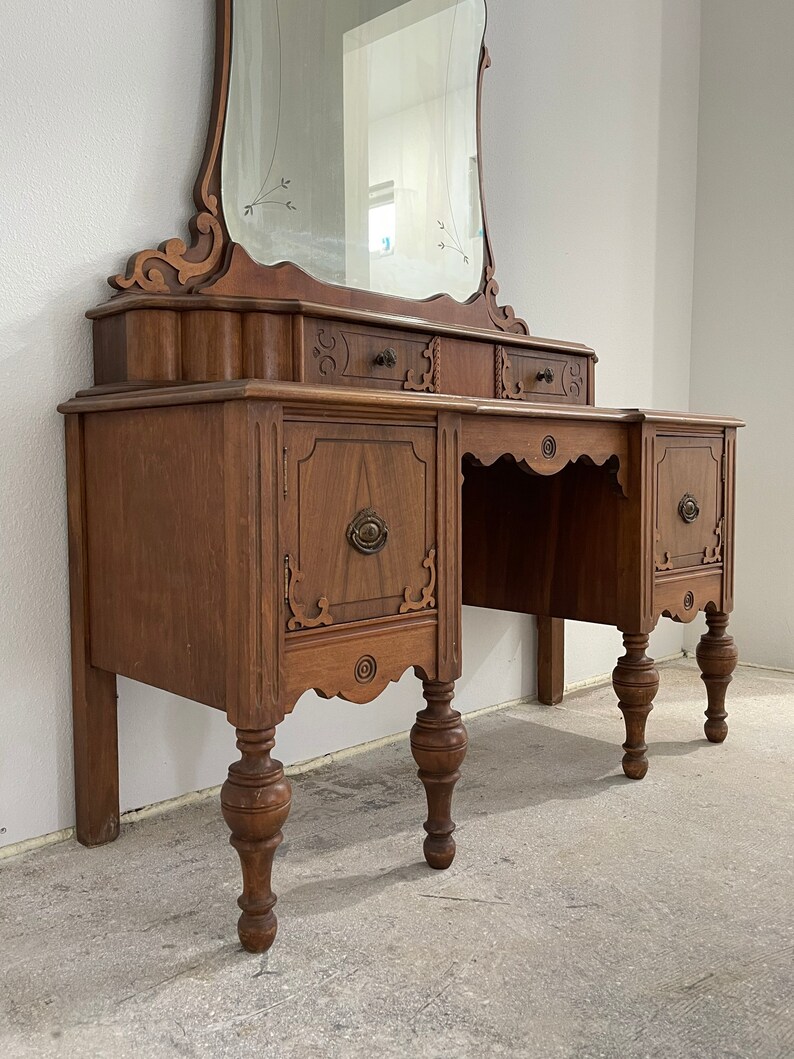 Antique Makeup Vanity Antique Dresser Antique Mirror Etsy