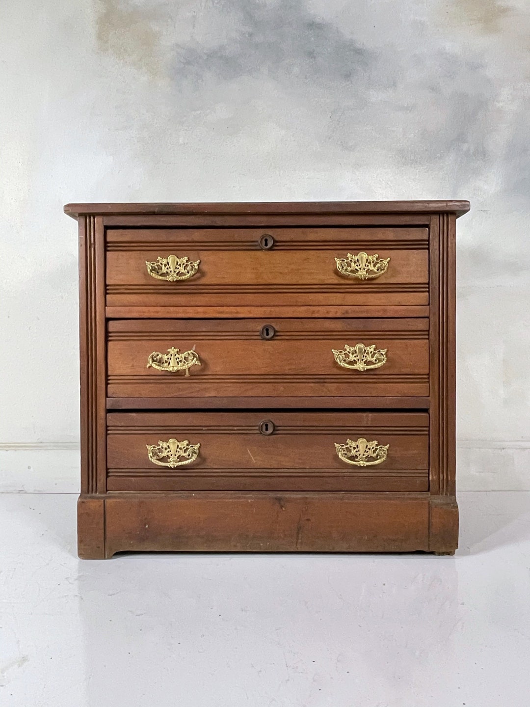 Bathroom Vanity , Customizable Cabinet , Small Bathroom Vanity ...