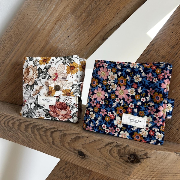 Carry pouch for intimate protection