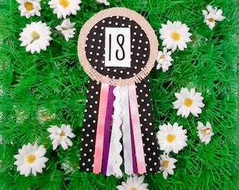 Benutzerdefinierte Alter Geburtstag Corsage Rosette Abzeichen Geschenk