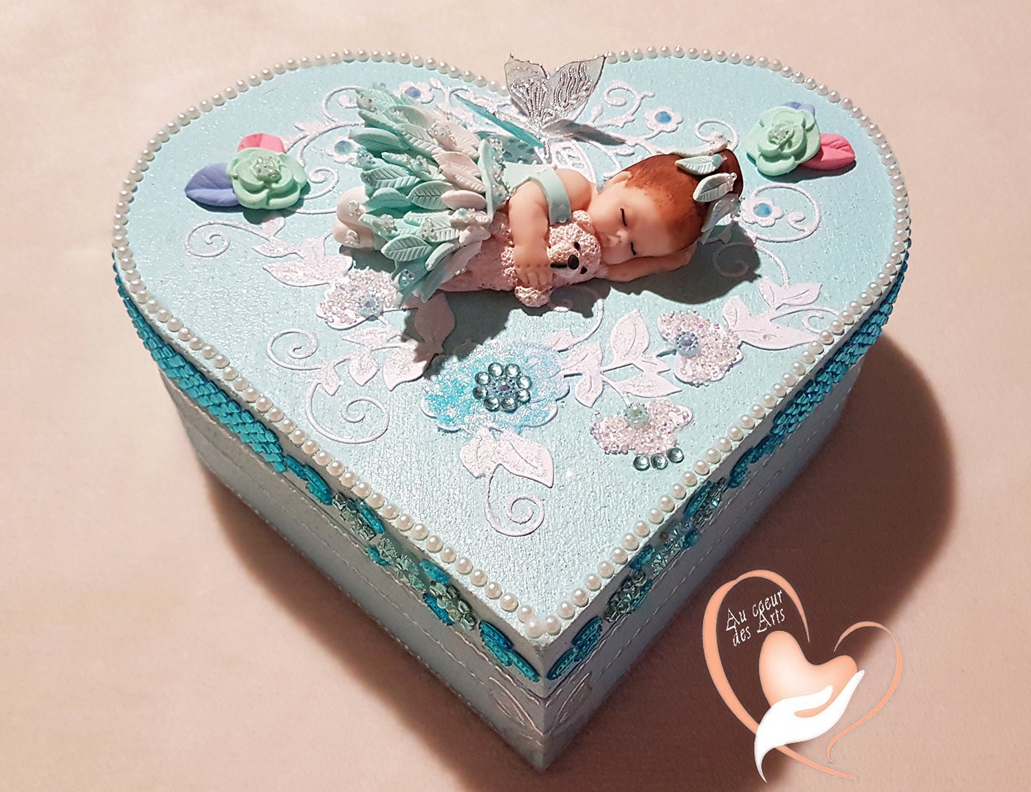 Boîte de Naissance Bébé Fille Bleue et Blanche - Au Coeur Arts