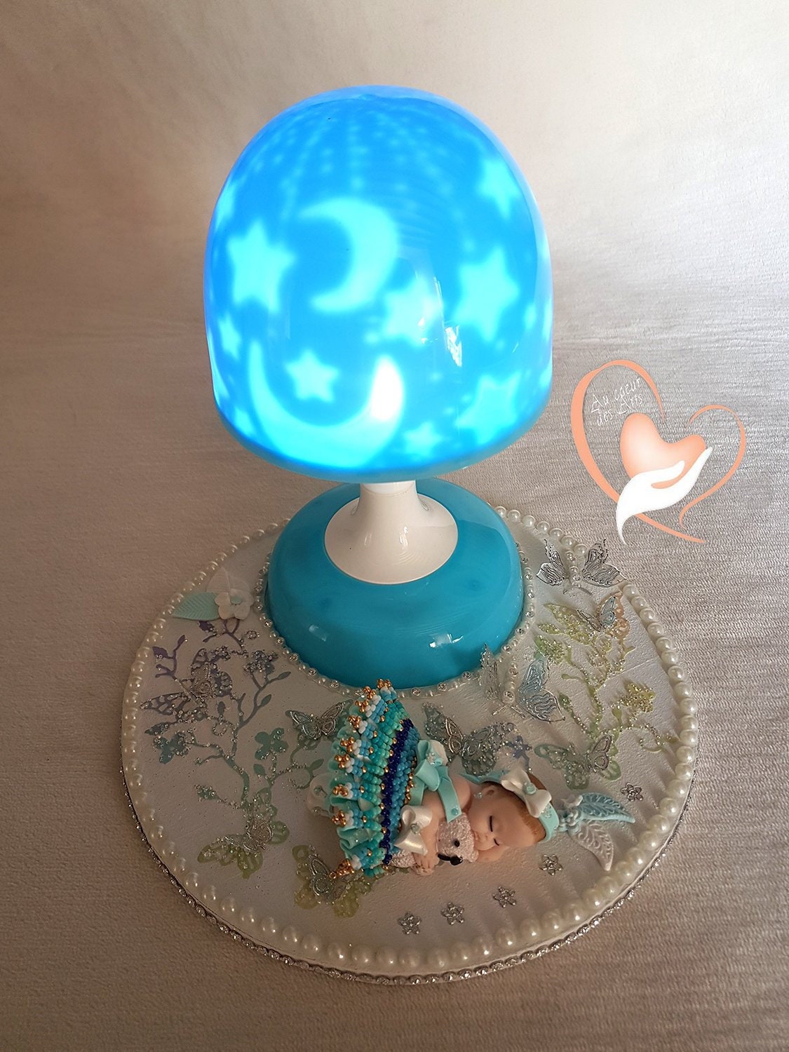 Lampe de Chevet Veilleuse sur Socle en Bois Bébé Fille - Au Coeur Des Arts