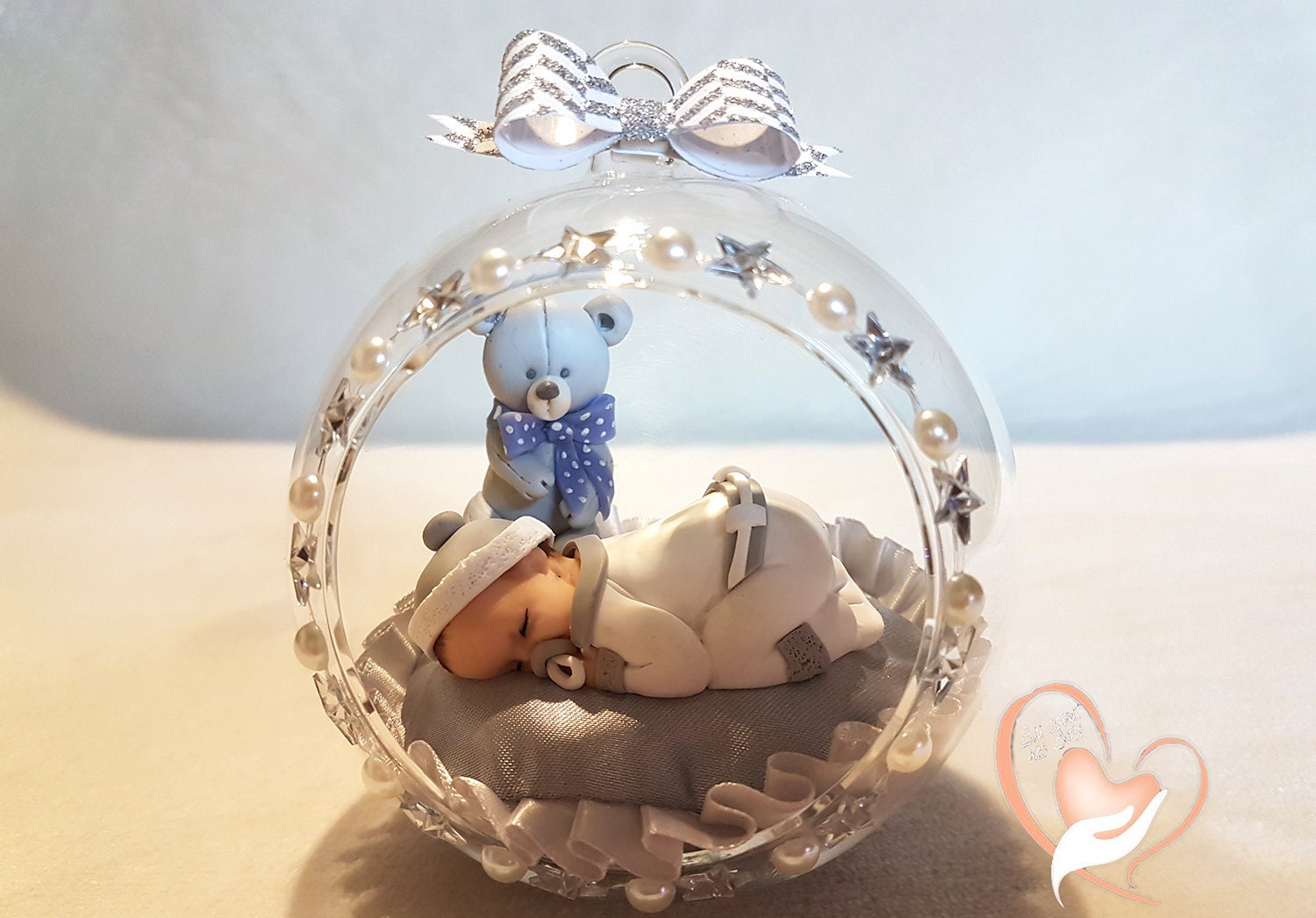 Bébé Garçon Dans Sa Bulle - Boule de Noël Au Coeur Des Arts