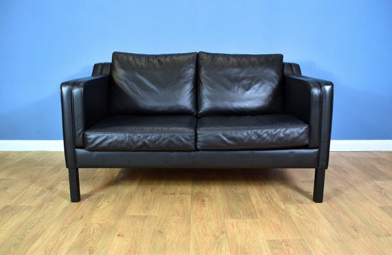 Mid Century Retro Danish Black Leather Mogensen Style 2 Seat Sofa Settee 1970s Mid Century Retro Danish Black Leather Mogensen Style 2 Seat Sofa Settee 1970s