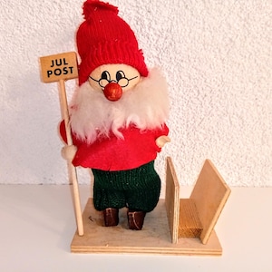 Wunderbare Vintage Schweden Weihnachten Gnome Jul Postkarte Briefhalter Hölzern Handgemacht Skandinavisch Schwedische Figur Weihnachten Weihnachtsmann Elf