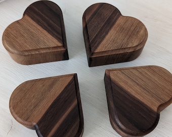 Mustergewichte, Nähegewichte Set 4 St. Herz aus Holz.