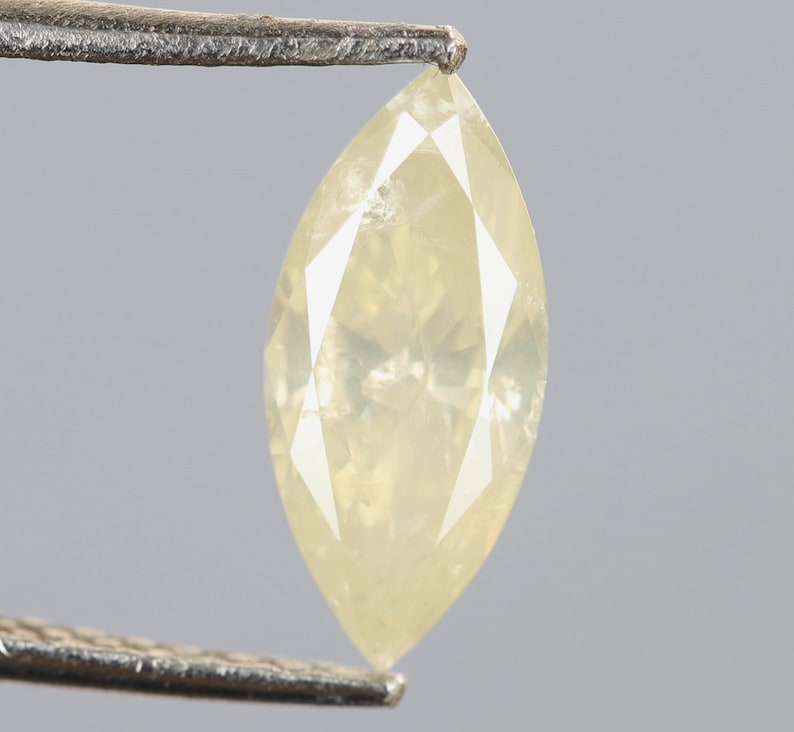 Gifts 0.55 Ct DG5375 Natural Loose Diamond Light Green Color Marquise Shape Faceted Diamond For Engagement Jewelry 9.2 X 4.1 X 2.4 MM