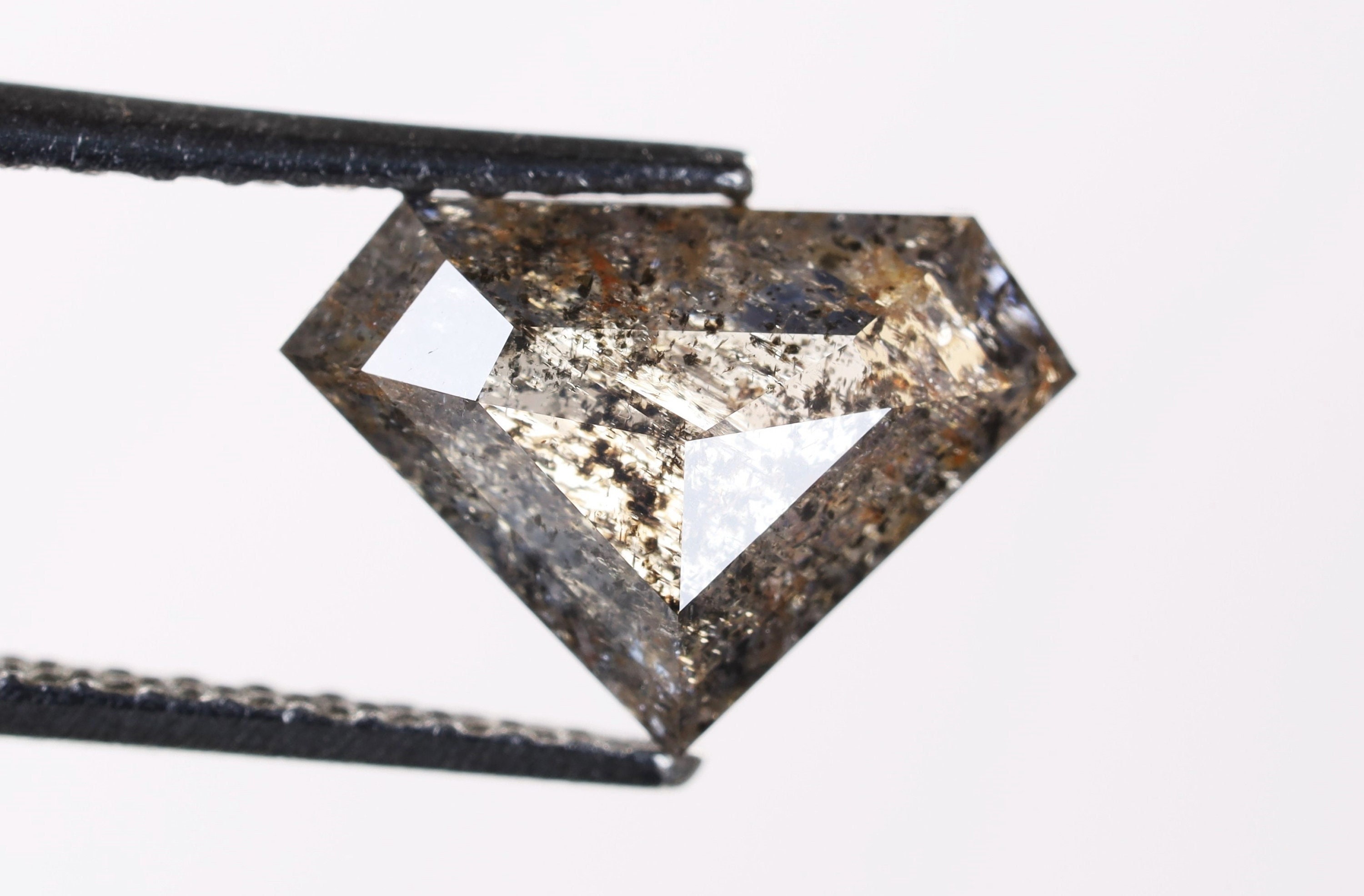 超希少】 Light Grayish Yellow Green 0.225ct グリーン