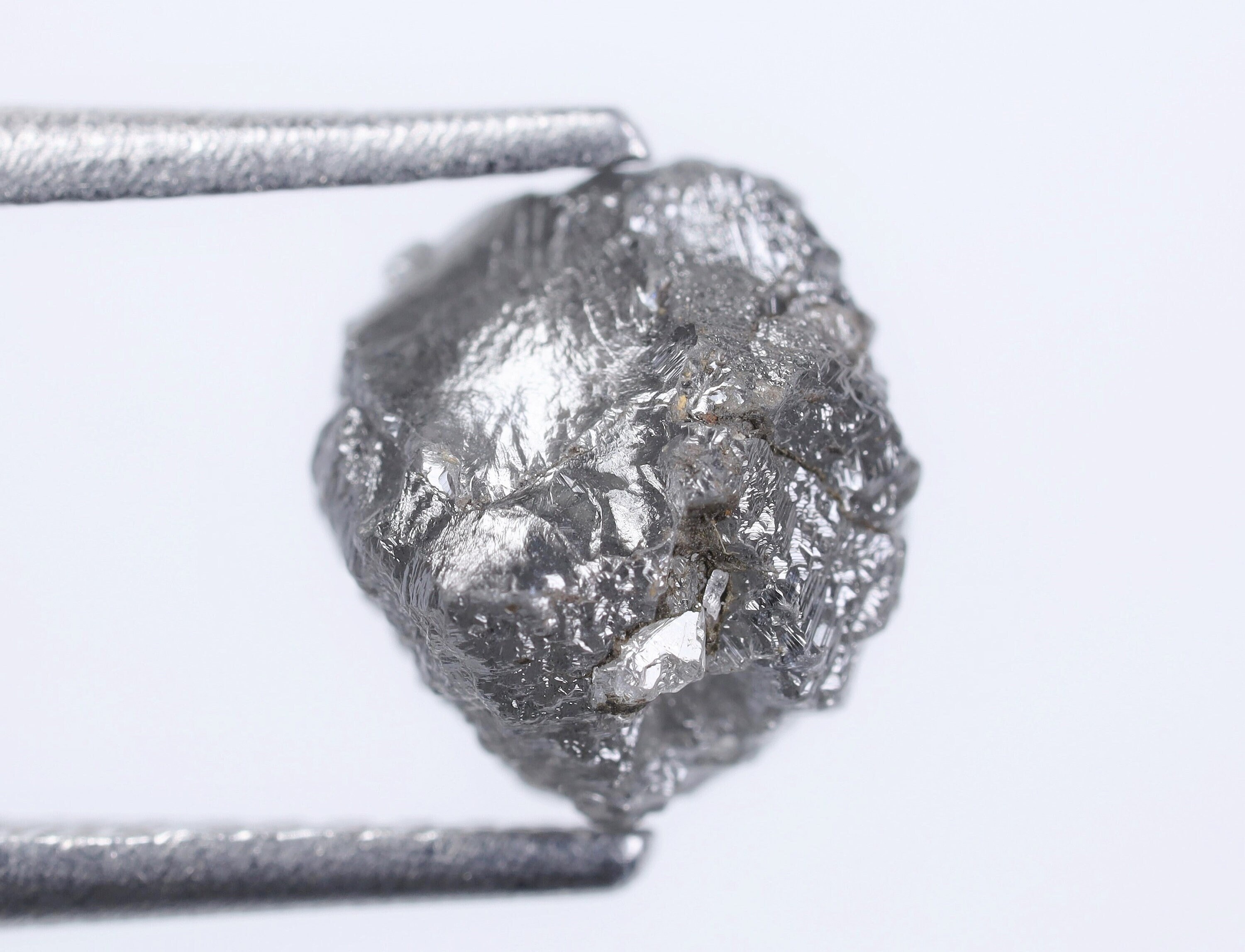 3.16 Ct, 7.6 X 7.2 X 6.4 MM, Natural Loose Rough Diamond Gray