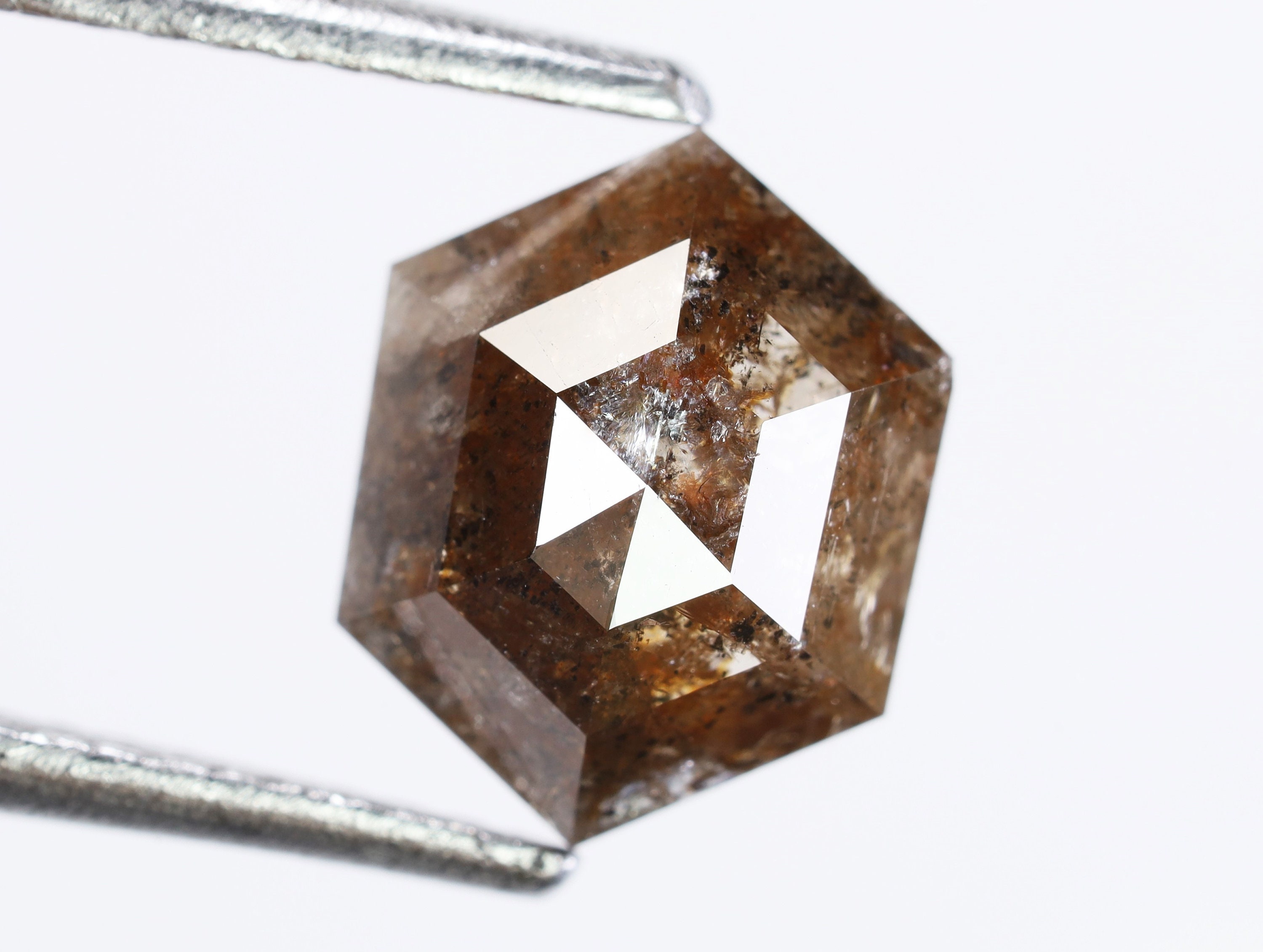 最高の MM, 3.5 X 7.2 X 9.1 Ct, 1.95 Natural Reddish Diamond Loose その他