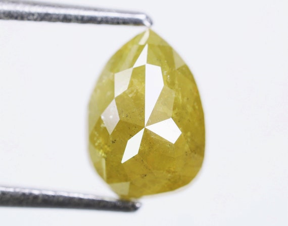 2.29 Ct, 9.0 X 6.5 X 4.6 MM, Natural Loose Diamond Yellow Color
