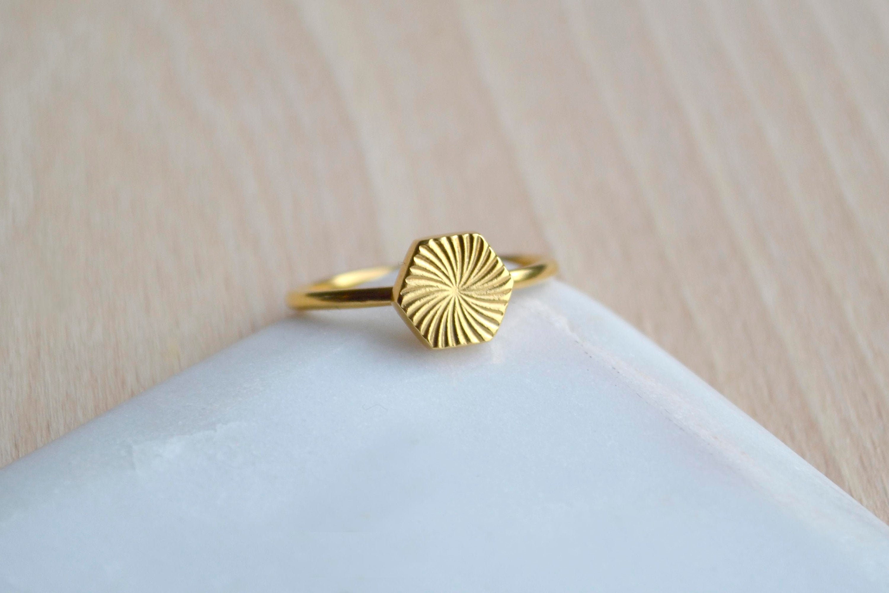 Gold Vermeil Hexagon Starburst Ring | Modern Geometric