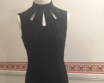 Atemberaubende Vintage Schwarzes Kleid Cut-Out Design Tear Drop Luxus Gefüttert Etui Party Abend Luxus OOAK Classic Style Heftklammer Mini Sm Cocktail