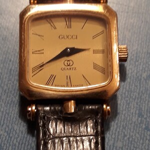 Vintage Gucci Watch Gold Gucci Stacked Watch Black Band Enamel Green ...