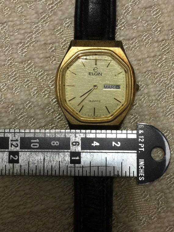 Stunning Vintage Elgin Watch Quartz Yellow Gold Black Stunning Vintage Elgin Watch Quartz Yellow Gold Black