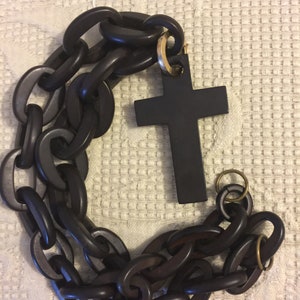 Rare Antique 1800&#39;s  Victorian Black Cross Pendant and Necklace Brass Link Mourning Necklace Prayer Collectible Vulcanite or Ebonite Graduat