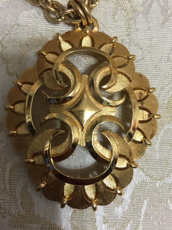 Vintage Trifari Gold Shield Necklace Sphere Long … - image 7
