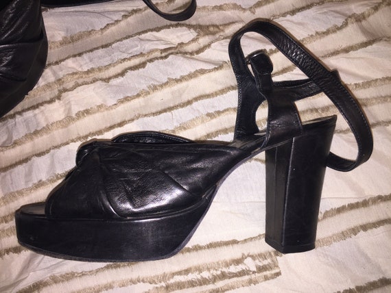 Stunning Vintage Varda Black Leather Heels Pumps … - image 5