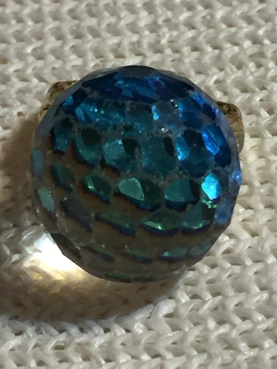 Vintage Stunning Vendome Crystal Ball Ring Disco Prism Rainbow Peacock Gold Adjustable Band Beauty 6-6.75 7 Vintage Designer Signed Clear to