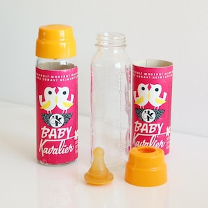 Nieuwe babyfles van Kavalier, gemaakt in Tsjecho-Slowakije in de jaren 80