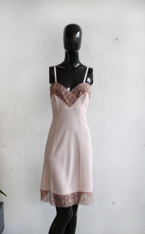 Vintage soviet underwear petticoat - beige lace un