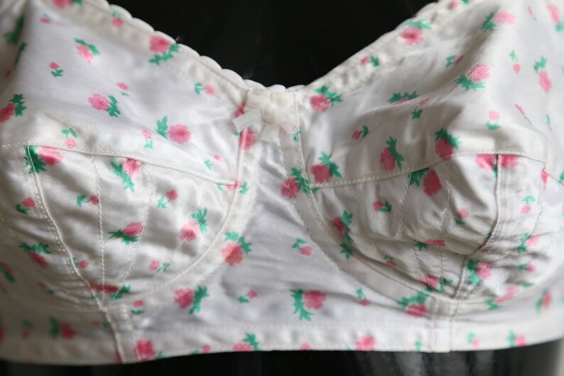 lace underwear floral cotton atlas bra flower lace brassiere Soviet time 1975s bullet bra NOS lingerie B cup bra 70s lingerie