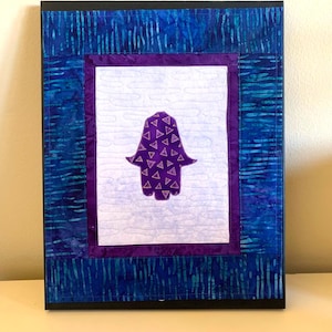 Chai Hamsa Quilted Wall Art: Jewish Home Decor (11x14)