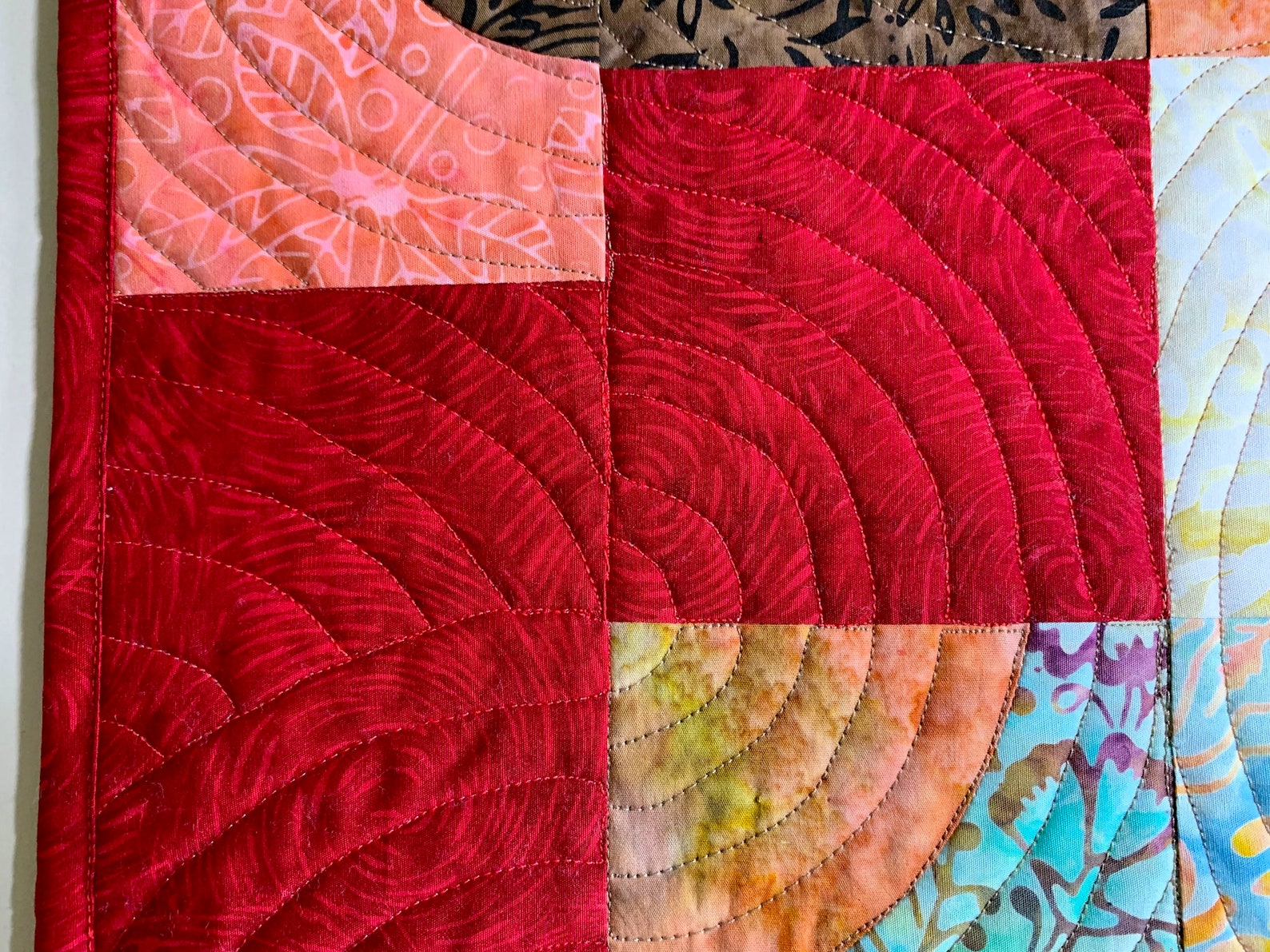 Round Quilt Pattern Abstract Abstract Art Quilt Circles and Curves, Modern Quilted Wall Hanging ...