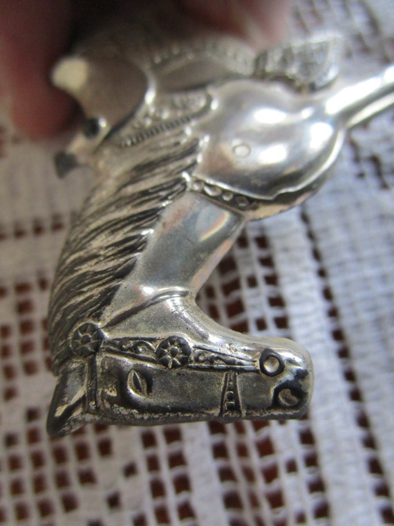 Silver tone pin; horse saddled for a vaquero, cab… - image 7