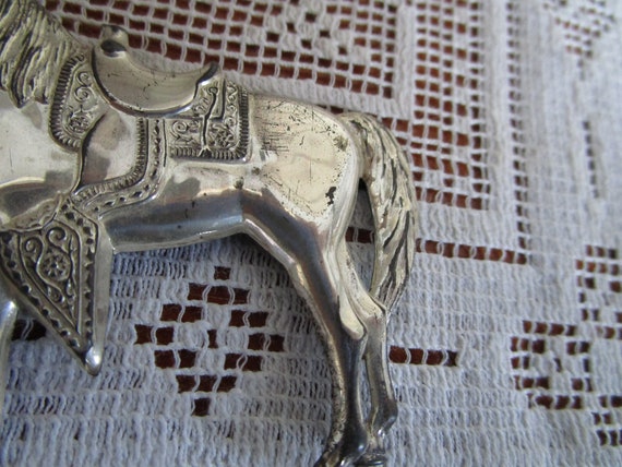 Silver tone pin; horse saddled for a vaquero, cab… - image 6
