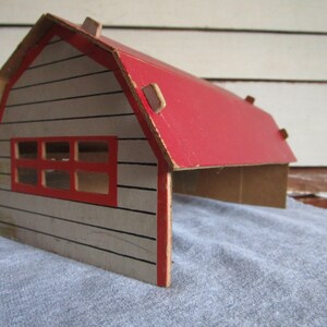 Vintage Barnyard Cardboard Barns. 1940s Diorama Play Set Toy Farm Barns ...