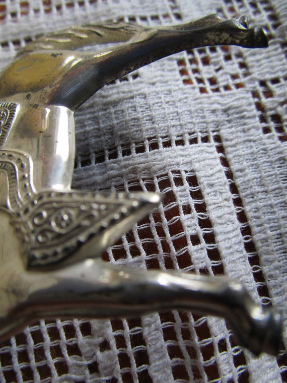 Silver tone pin; horse saddled for a vaquero, cab… - image 10